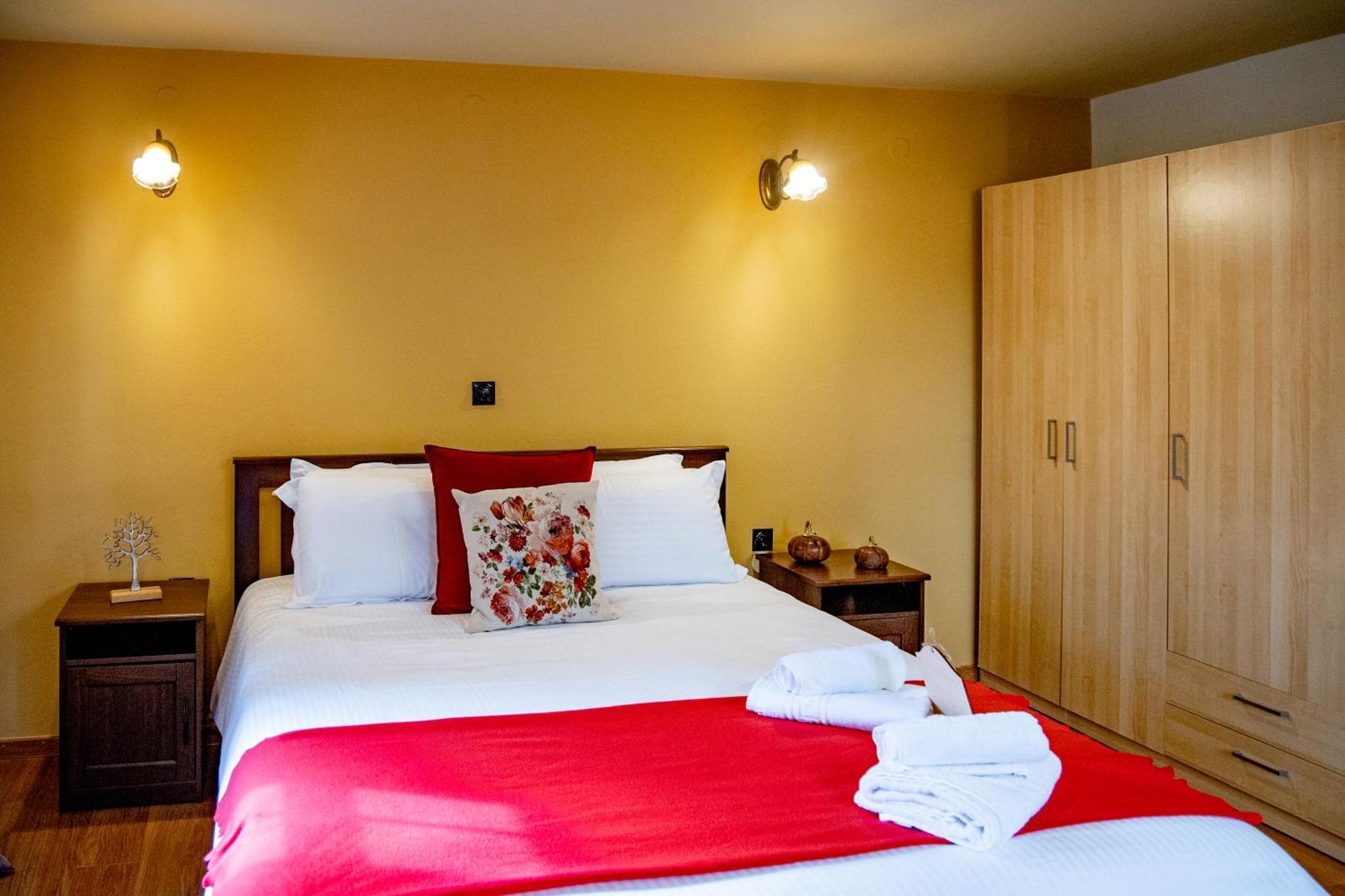 Arktouros Hotel 莫诺登德里 外观 照片