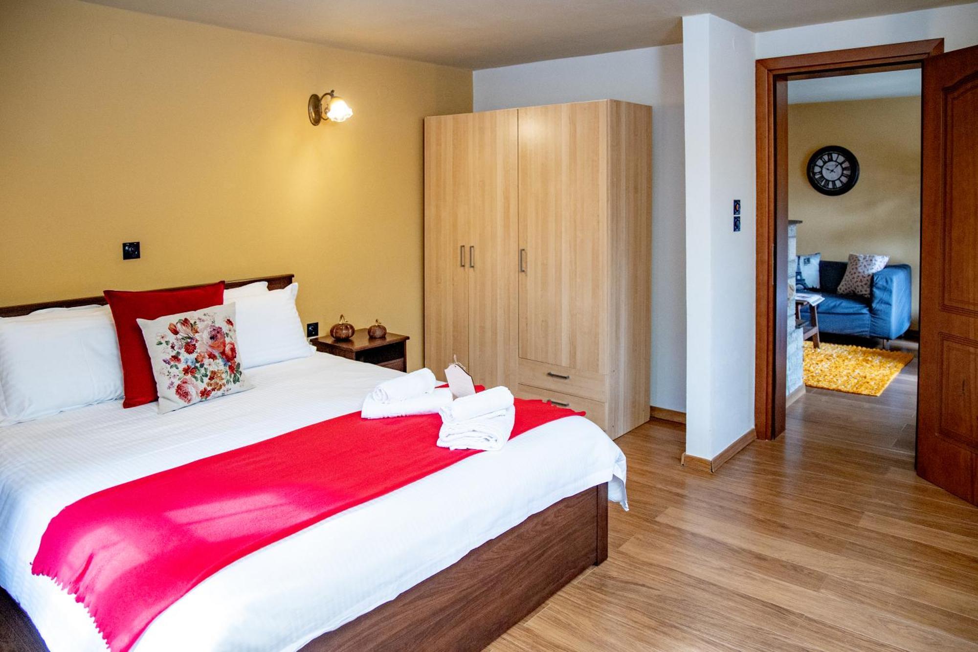 Arktouros Hotel 莫诺登德里 外观 照片